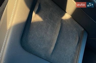 Седан Tesla Model 3 2022 в Киеве
