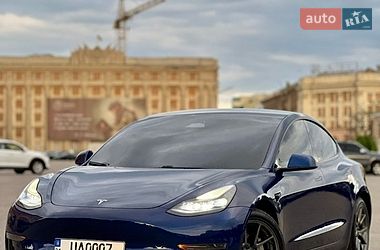 Седан Tesla Model 3 2021 в Харькове