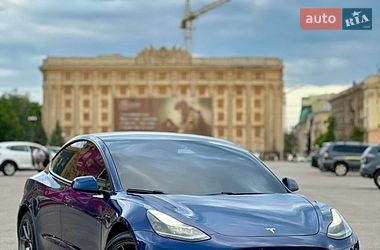 Седан Tesla Model 3 2021 в Харкові