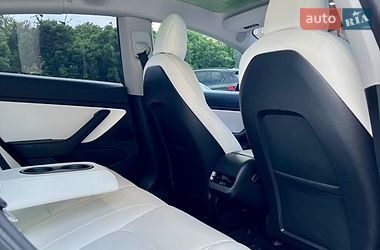 Седан Tesla Model 3 2021 в Харкові