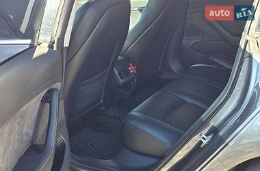 Седан Tesla Model 3 2018 в Одессе