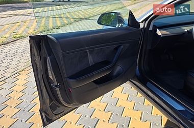 Седан Tesla Model 3 2018 в Одессе