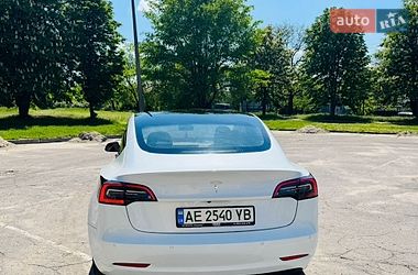 Седан Tesla Model 3 2021 в Верхньодніпровську