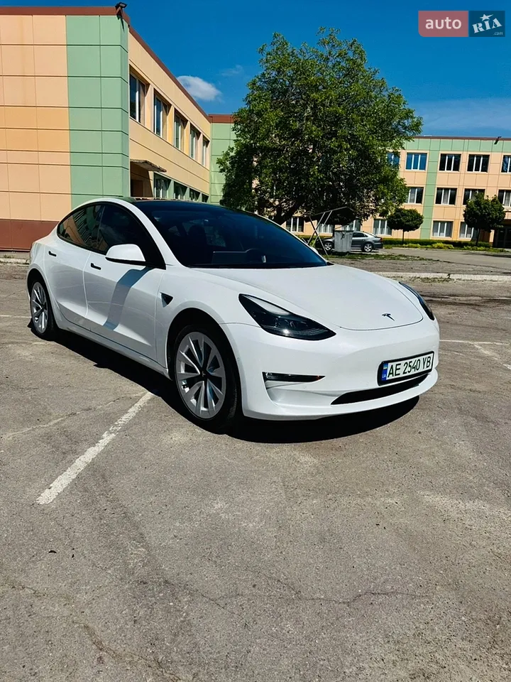 2022 Tesla Model 3 - мініатюра 16
