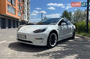 Седан Tesla Model 3 2021 в Вінниці