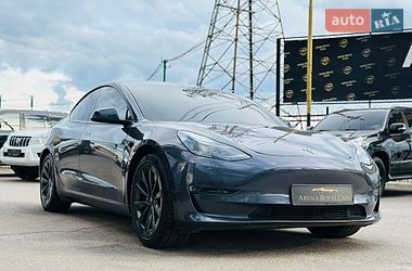 Седан Tesla Model 3 2022 в Харкові