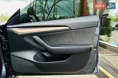 Седан Tesla Model 3 2022 в Харкові