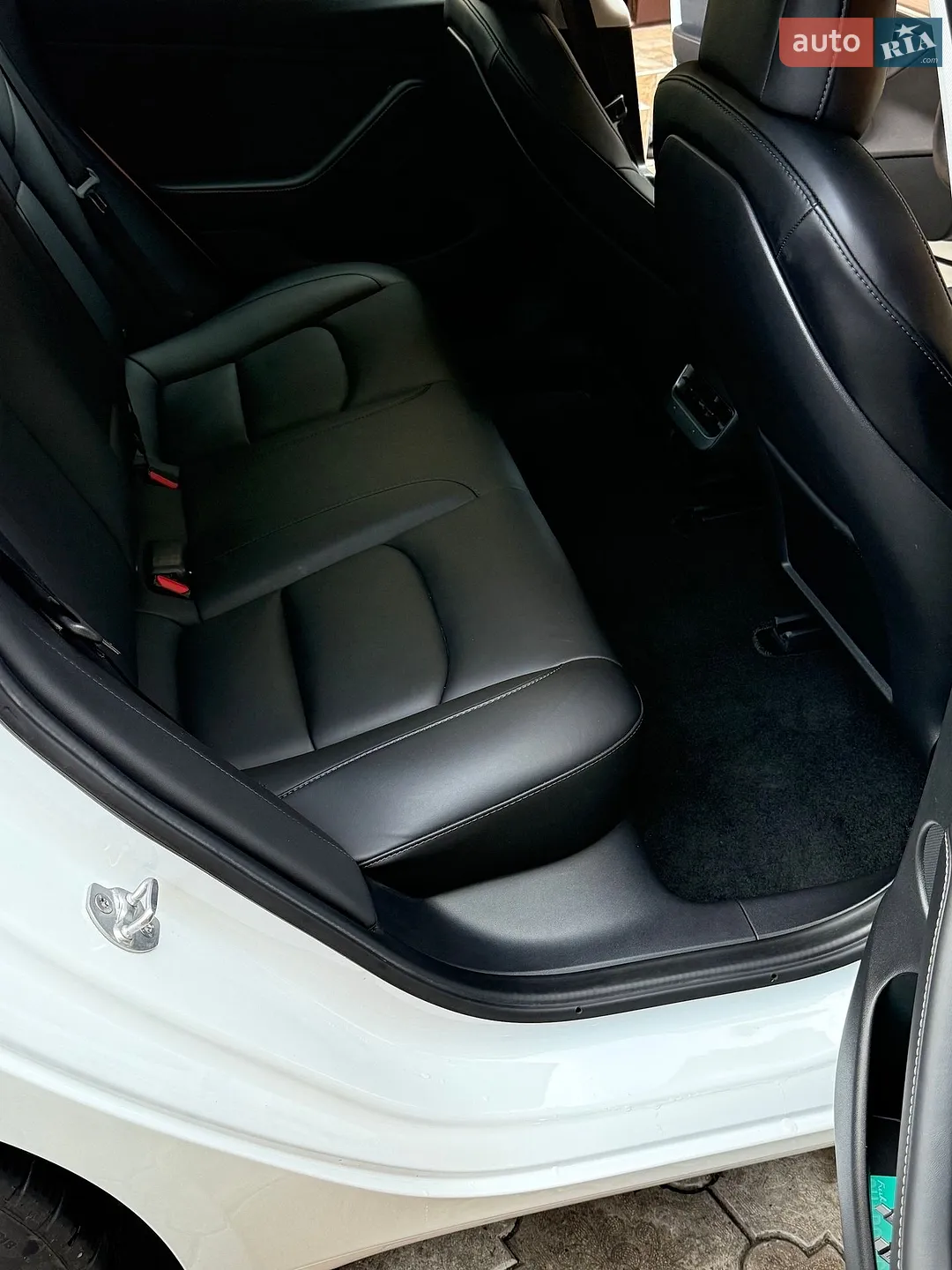2022 Tesla Model 3 - мініатюра 20