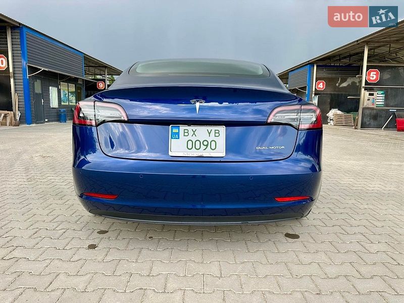 Седан Tesla Model 3 2021 в Кам'янець-Подільському