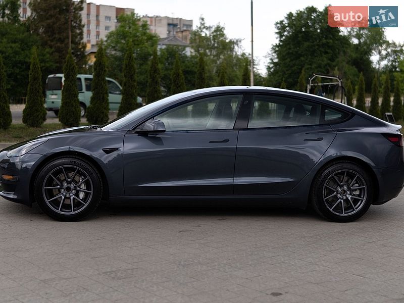 Седан Tesla Model 3 2022 в Дрогобыче фото 5 Седан Tesla Model 3 2022 в Дрогобыче