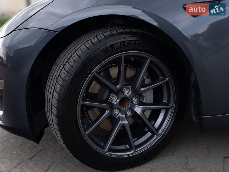 Седан Tesla Model 3 2022 в Дрогобыче фото 17 Седан Tesla Model 3 2022 в Дрогобыче