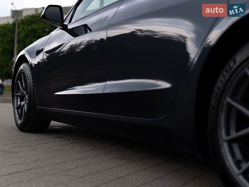 Седан Tesla Model 3 2022 в Дрогобыче фото 19 Седан Tesla Model 3 2022 в Дрогобыче