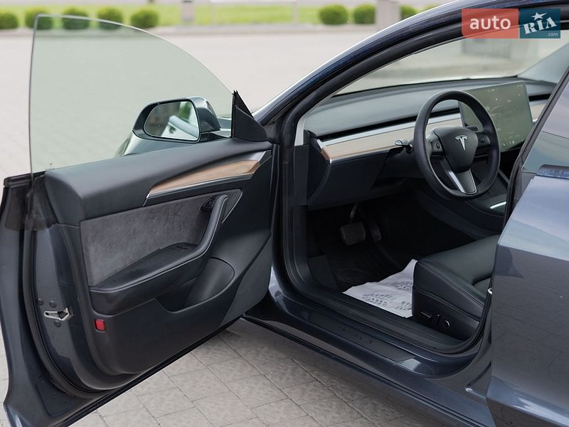 Седан Tesla Model 3 2022 в Дрогобыче фото 22 Седан Tesla Model 3 2022 в Дрогобыче