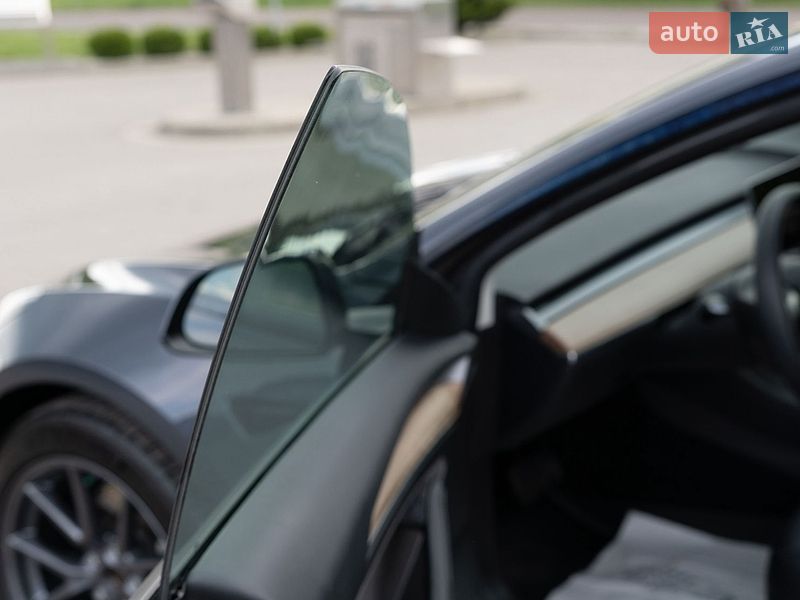 Седан Tesla Model 3 2022 в Дрогобыче фото 23 Седан Tesla Model 3 2022 в Дрогобыче