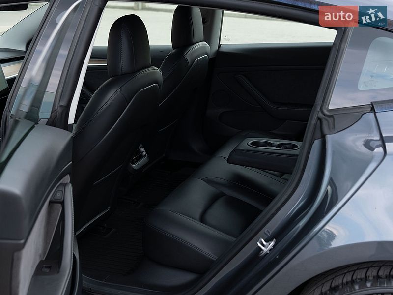 Седан Tesla Model 3 2022 в Дрогобыче фото 25 Седан Tesla Model 3 2022 в Дрогобыче