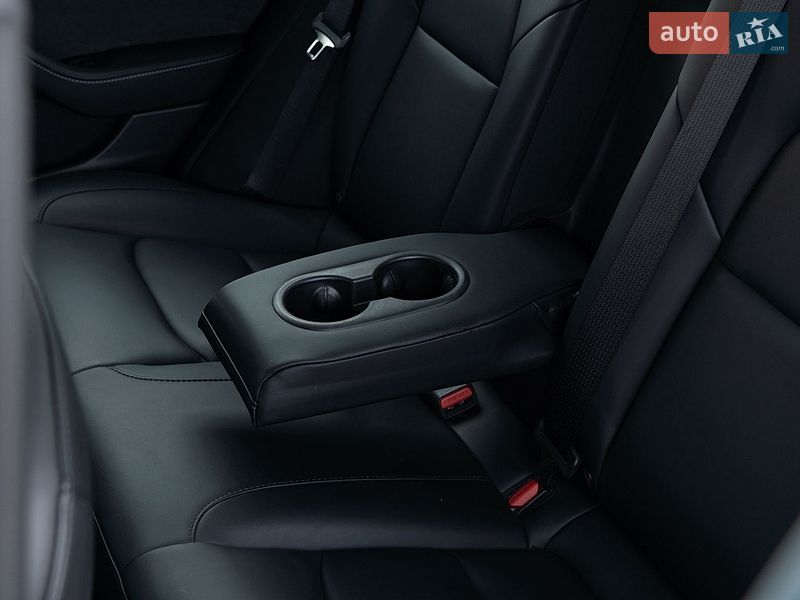 Седан Tesla Model 3 2022 в Дрогобыче фото 26 Седан Tesla Model 3 2022 в Дрогобыче