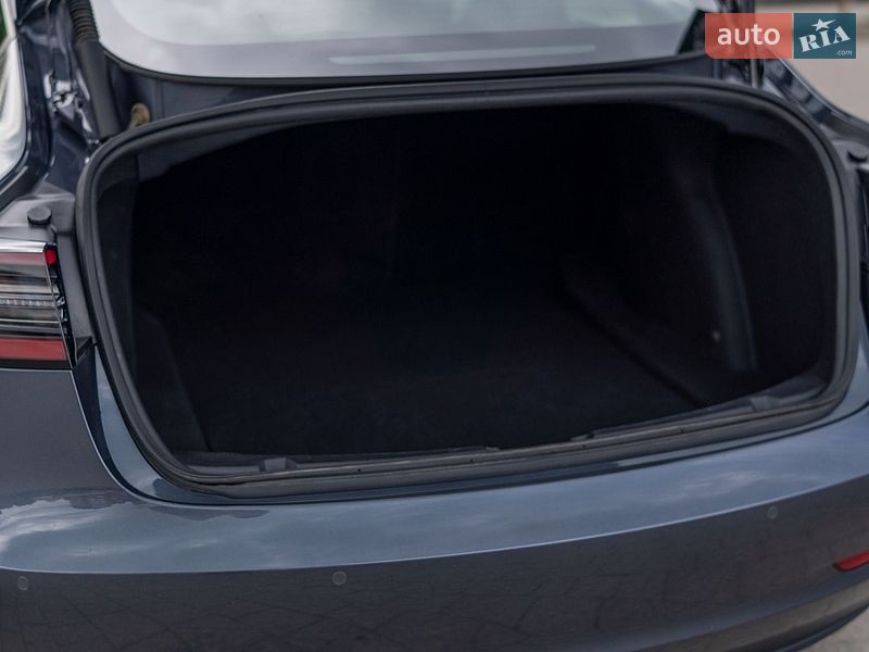 Седан Tesla Model 3 2022 в Дрогобыче фото 31 Седан Tesla Model 3 2022 в Дрогобыче