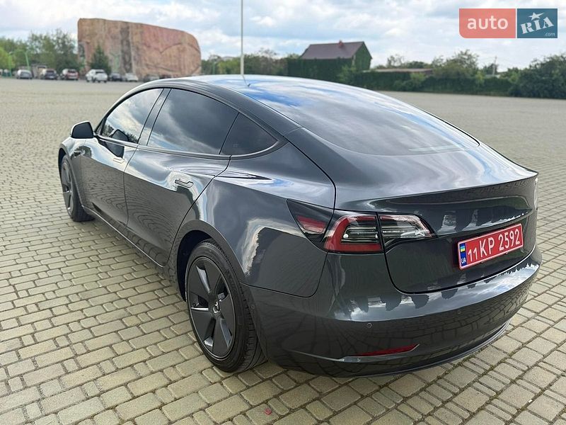 Седан Tesla Model 3 2020 в Одессе