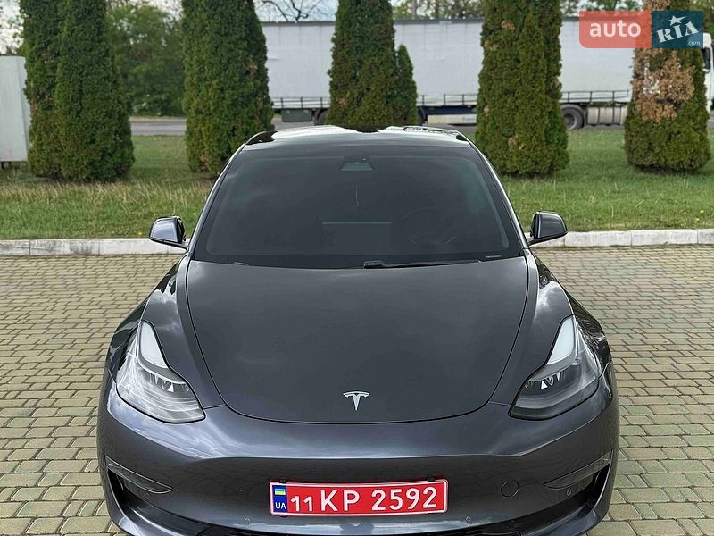 Седан Tesla Model 3 2020 в Одессе
