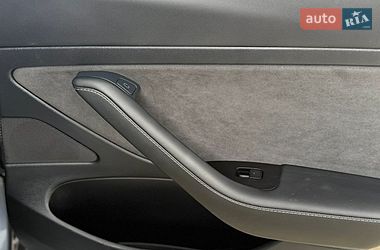 Седан Tesla Model 3 2020 в Одессе
