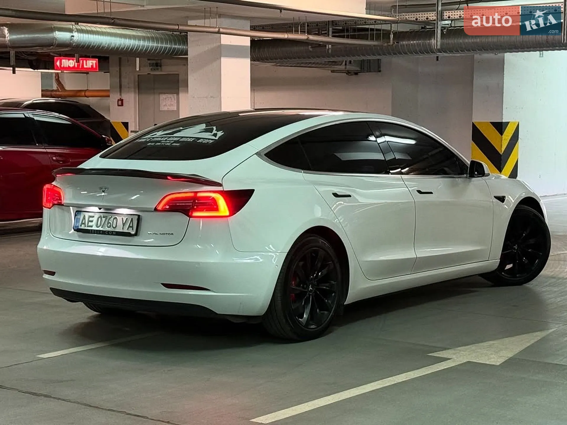 2020 Tesla Model 3 - мініатюра 3