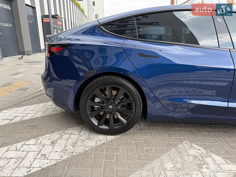 Седан Tesla Model 3 2023 в Львові фото 7 Седан Tesla Model 3 2023 в Львові
