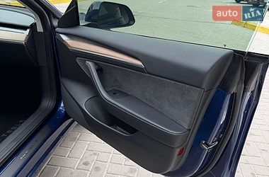 Седан Tesla Model 3 2023 в Львові фото 19 Седан Tesla Model 3 2023 в Львові