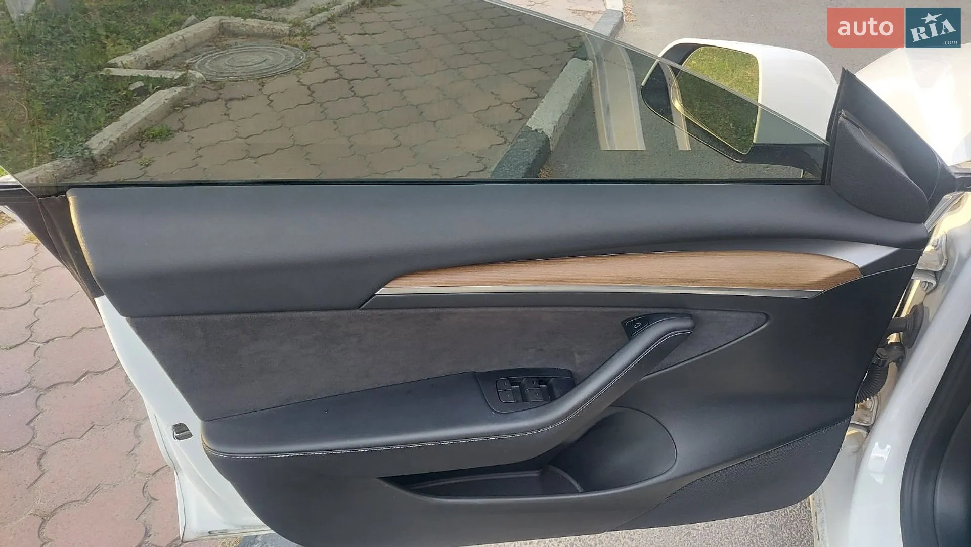 2022 Tesla Model 3 - мініатюра 5