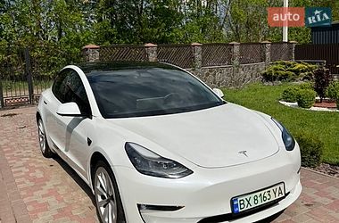 Седан Tesla Model 3 2021 в Хмельницькому