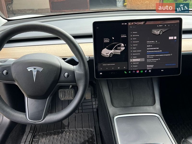 Седан Tesla Model 3 2021 в Хмельницькому
