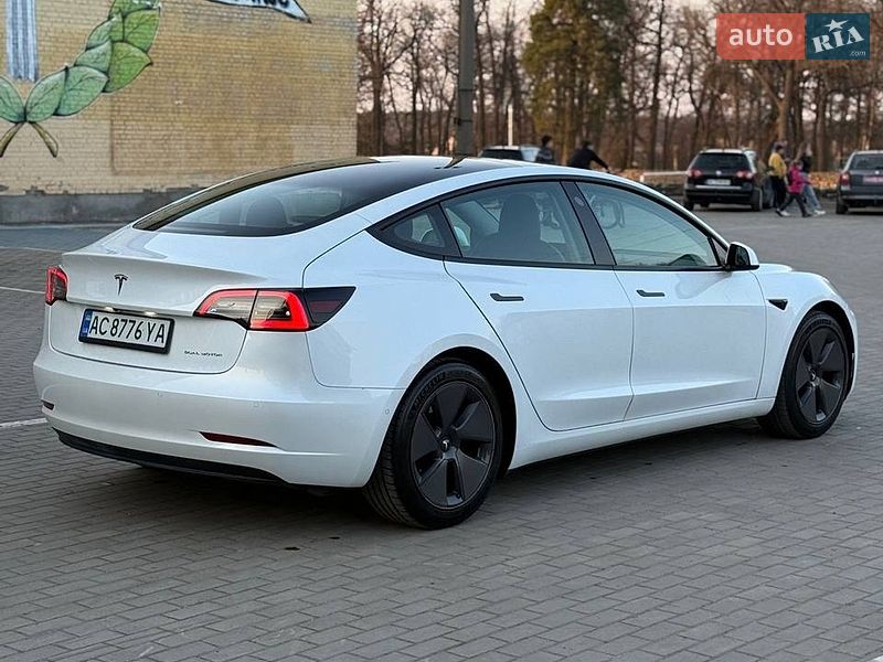 Седан Tesla Model 3 2021 в Луцке фото 3 Седан Tesla Model 3 2021 в Луцке