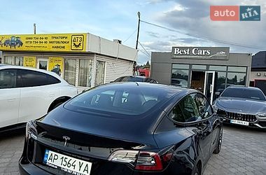 Седан Tesla Model 3 2022 в Дніпрі