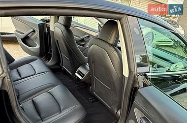Седан Tesla Model 3 2022 в Дніпрі