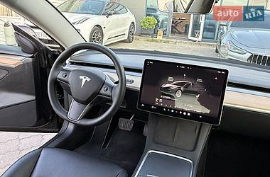 Седан Tesla Model 3 2022 в Дніпрі