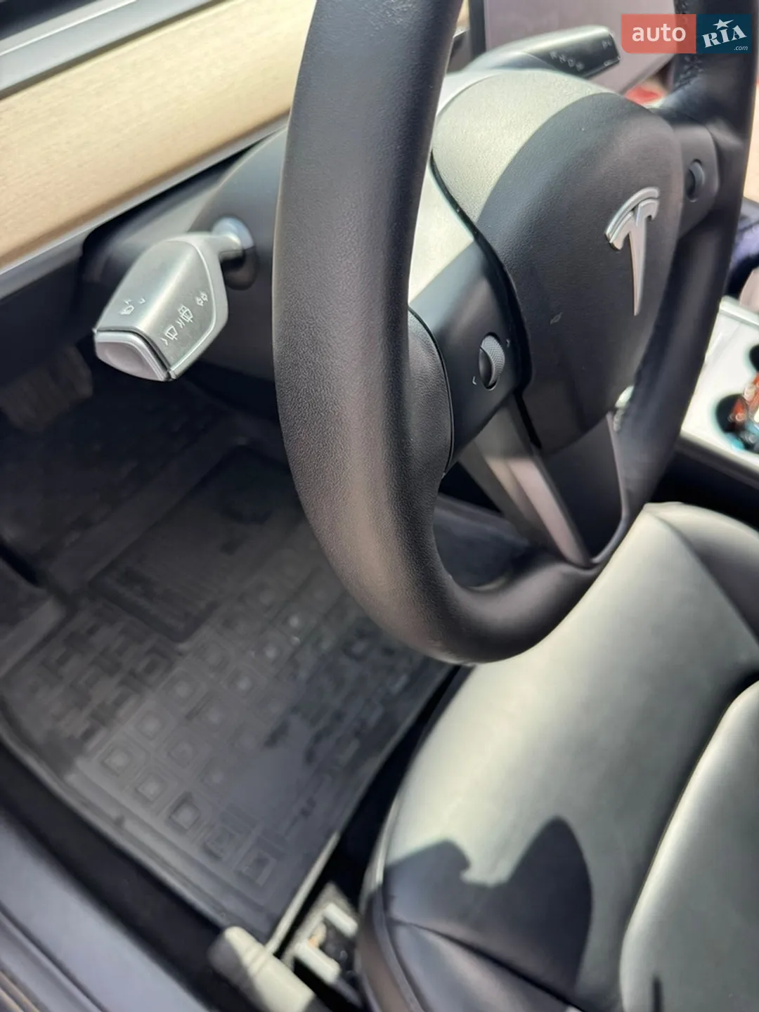 2022 Tesla Model 3 - мініатюра 9