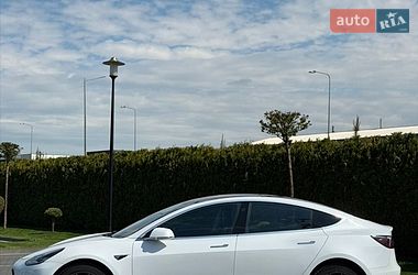 Седан Tesla Model 3 2018 в Львове фото 3 Седан Tesla Model 3 2018 в Львове