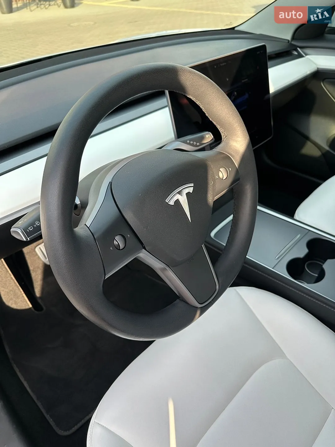 2022 Tesla Model 3 - мініатюра 8