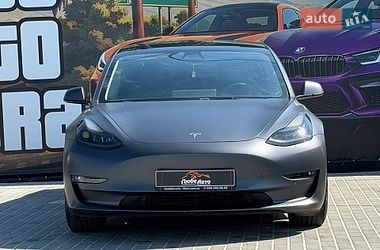 Седан Tesla Model 3 2022 в Львові
