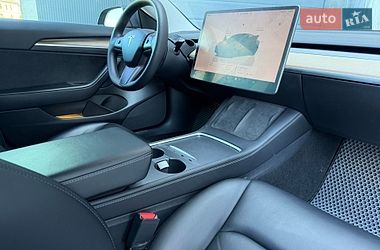 Седан Tesla Model 3 2022 в Львові
