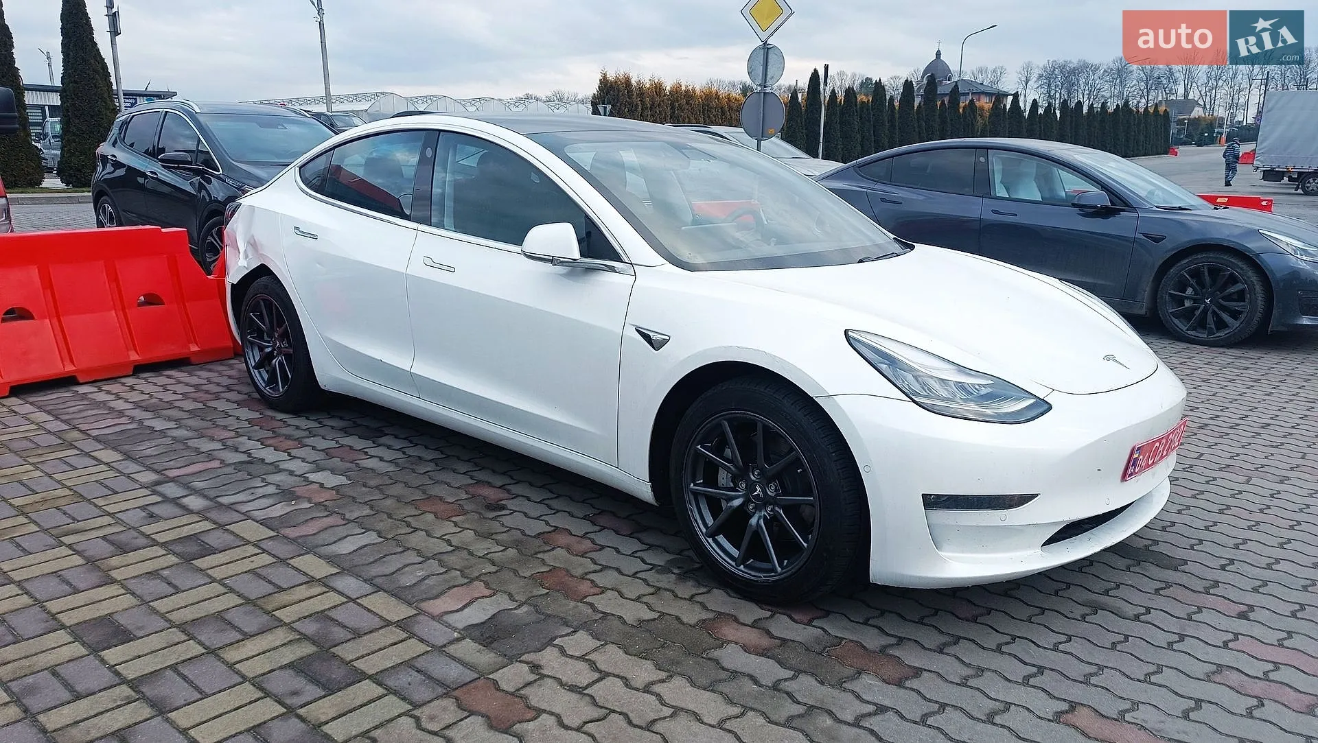 2019 Tesla Model 3 - мініатюра 16