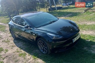 Седан Tesla Model 3 2019 в Новояворівську