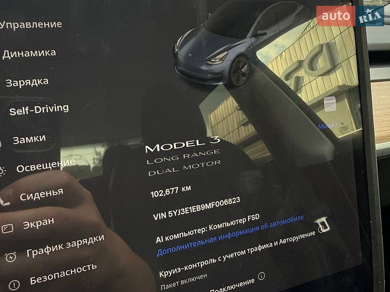 Седан Tesla Model 3 2021 в Киеве