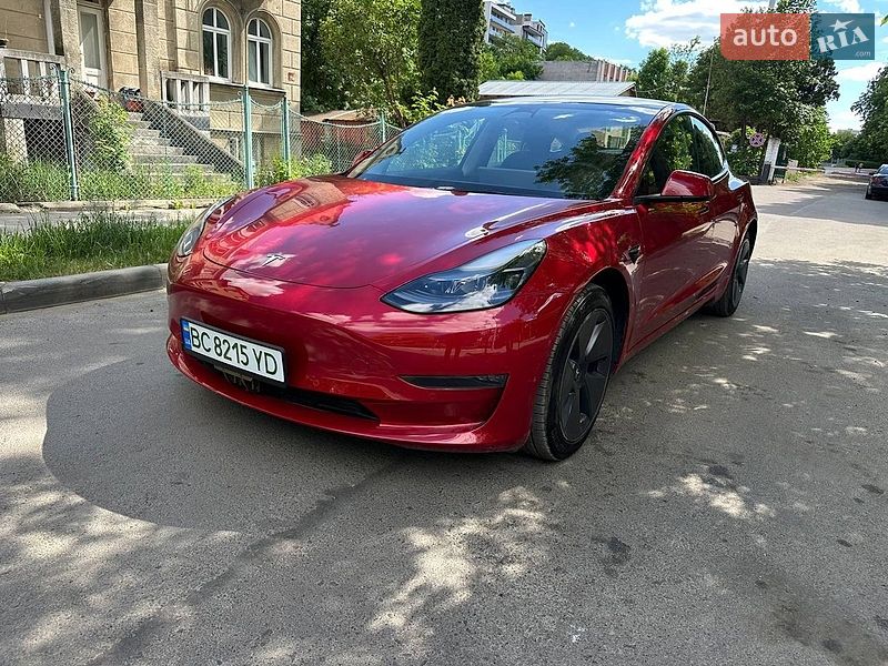 Седан Tesla Model 3 2022 в Золочеві фото Седан Tesla Model 3 2022 в Золочеві