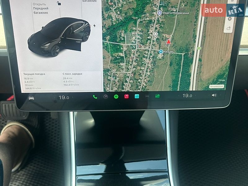 Седан Tesla Model 3 2019 в Дніпрі