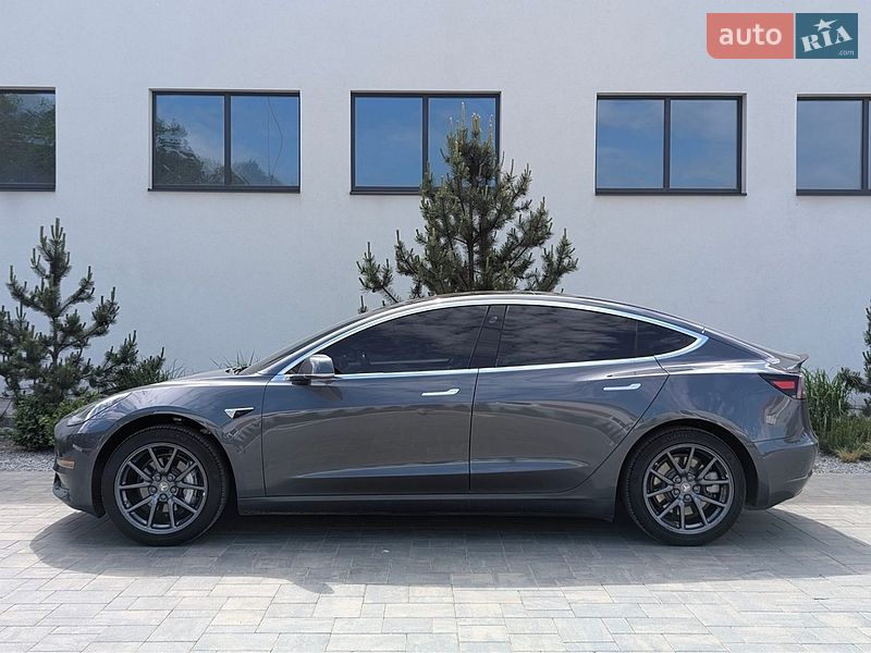 Седан Tesla Model 3 2018 в Луцке фото 8 Седан Tesla Model 3 2018 в Луцке