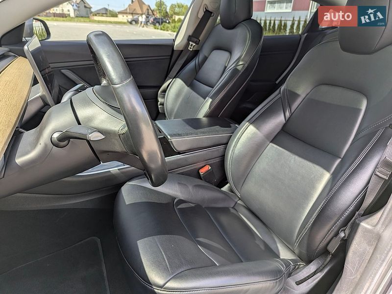 Седан Tesla Model 3 2018 в Луцке фото 11 Седан Tesla Model 3 2018 в Луцке
