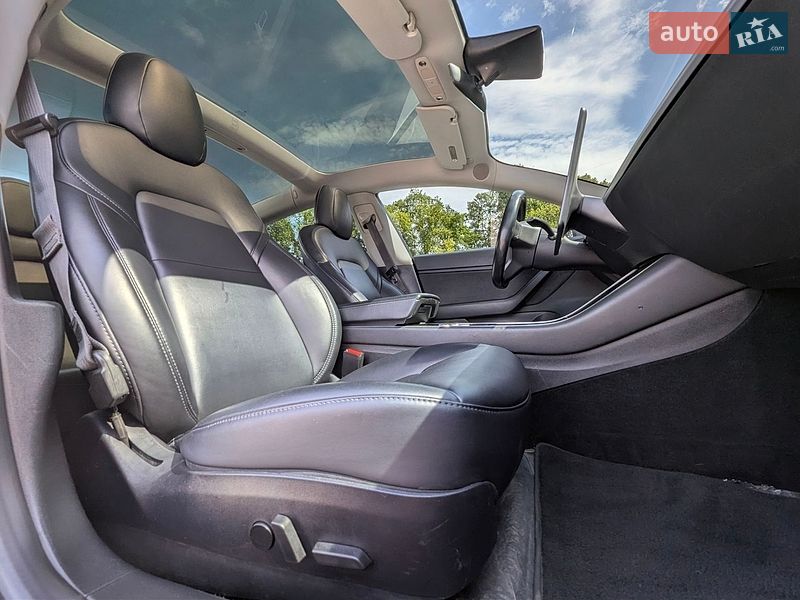 Седан Tesla Model 3 2018 в Луцке фото 20 Седан Tesla Model 3 2018 в Луцке