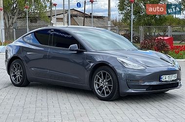 Седан Tesla Model 3 2020 в Запорожье