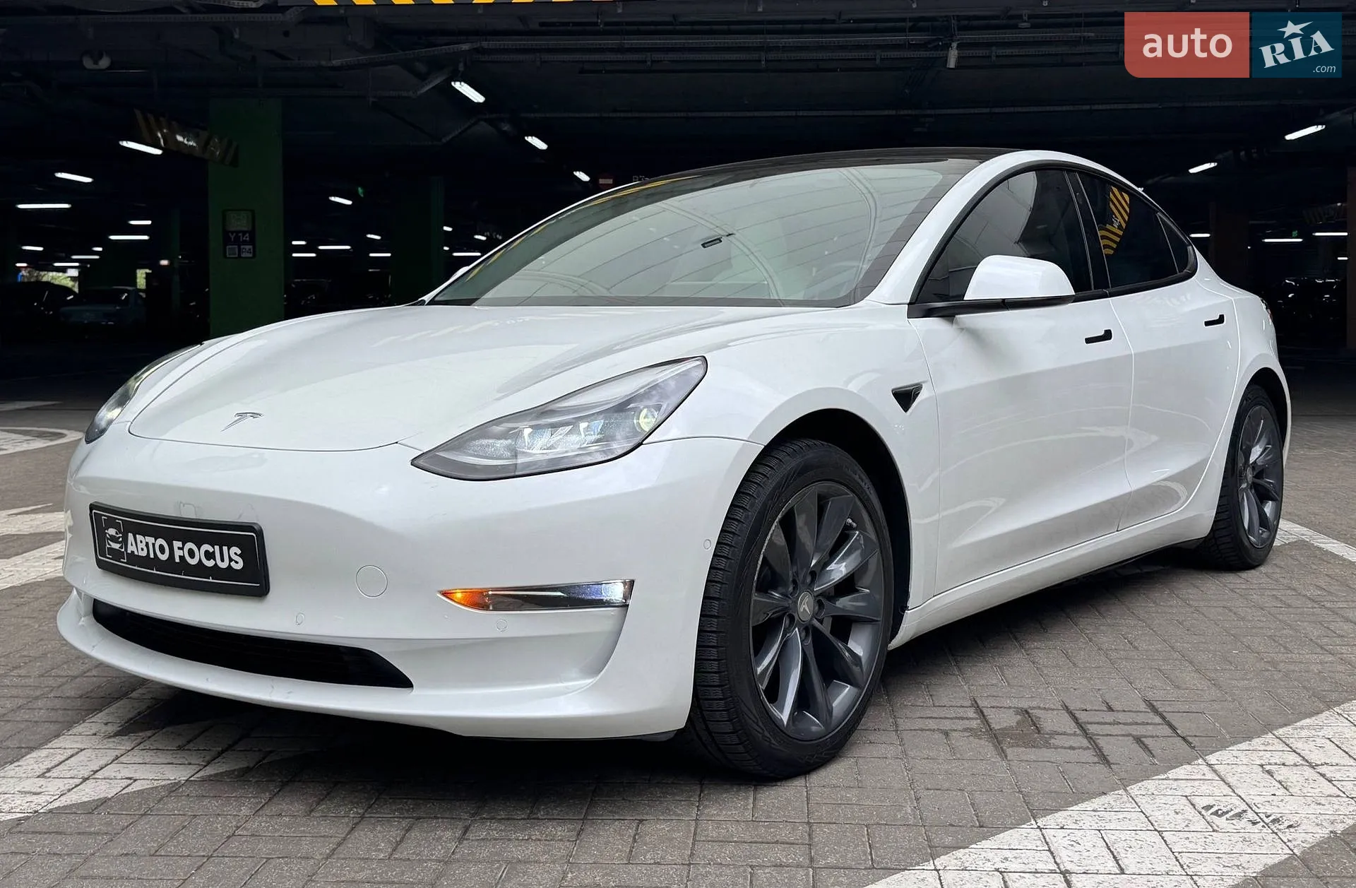 2021 Tesla Model 3 - мініатюра 4
