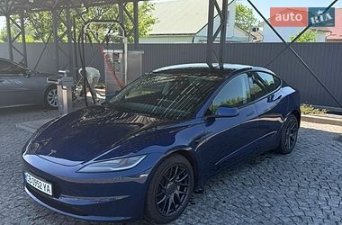 Седан Tesla Model 3 2024 в Киеве фото 2 Седан Tesla Model 3 2024 в Киеве